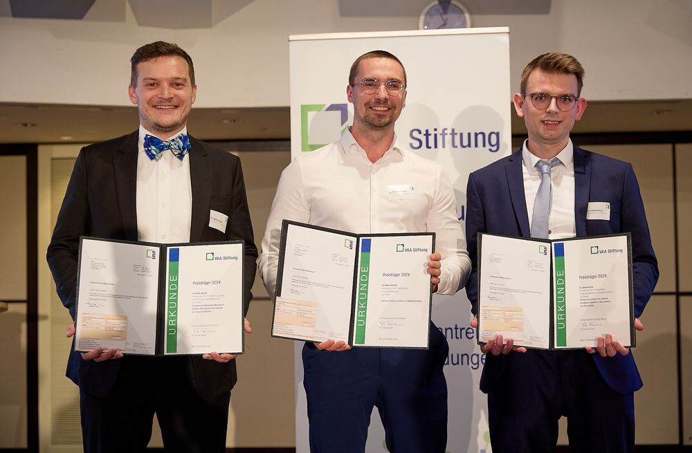 Exzellenzpreis der VAA Stiftung 2024 – Gruppenbild der Preisträger